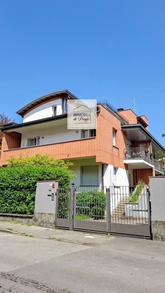 appartamento in vendita a Parma in zona Lubiana