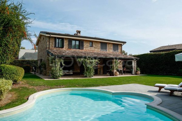casa indipendente in vendita a Parma in zona Mariano