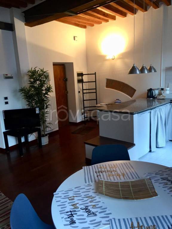 appartamento in vendita a Parma in zona Oltretorrente