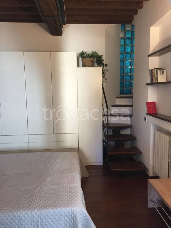 appartamento in vendita a Parma in zona Centro Storico