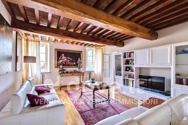 appartamento in vendita a Parma in zona Centro Storico