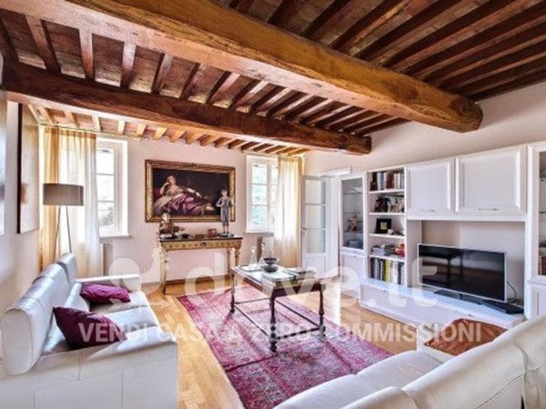 appartamento in vendita a Parma in zona Centro Storico