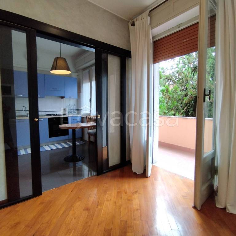 appartamento in vendita a Parma in zona Cittadella