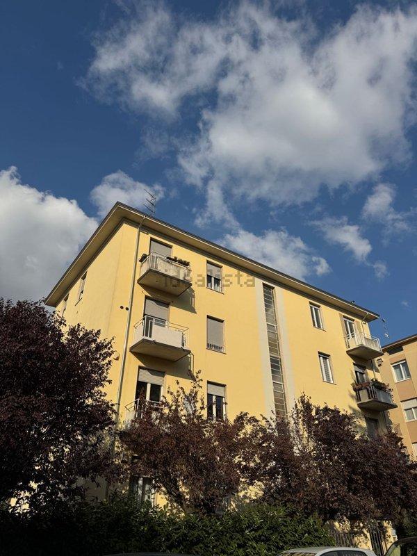 appartamento in vendita a Parma in zona Cittadella