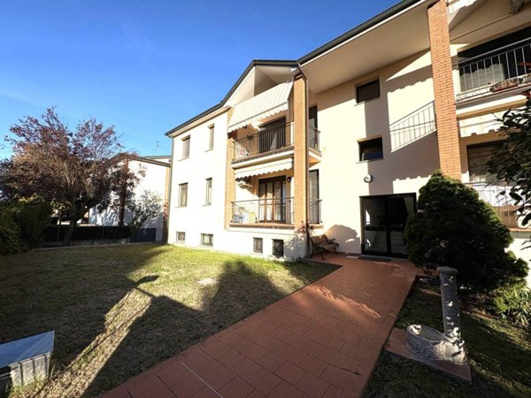 appartamento in vendita a Parma in zona San Leonardo
