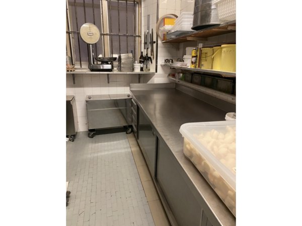 negozio in vendita a Parma