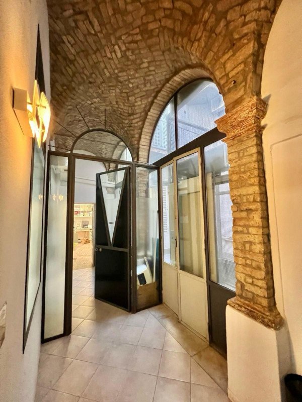 ufficio in vendita a Parma