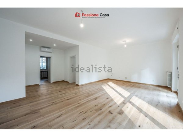 appartamento in vendita a Parma in zona Cittadella