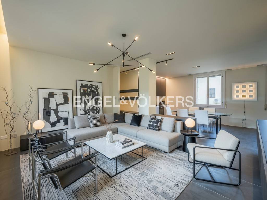 appartamento in vendita a Parma in zona Centro Storico