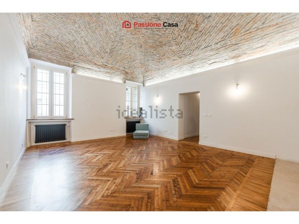 appartamento in vendita a Parma in zona Centro Storico