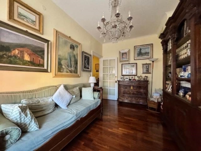 appartamento in vendita a Parma in zona Centro Storico