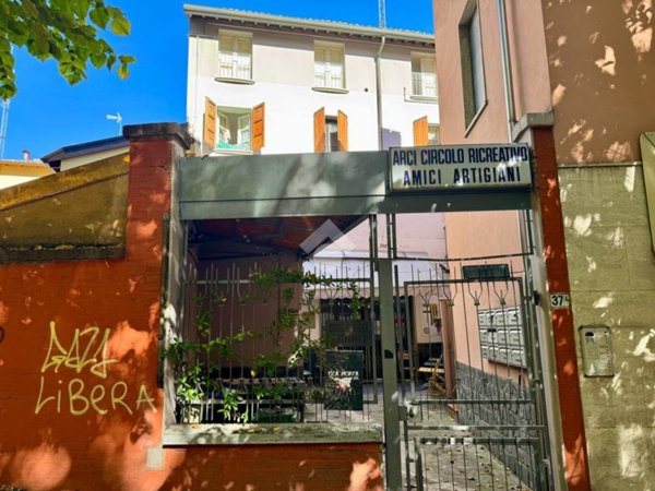 appartamento in vendita a Parma in zona Oltretorrente