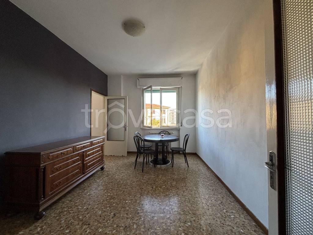 appartamento in vendita a Parma in zona San Leonardo