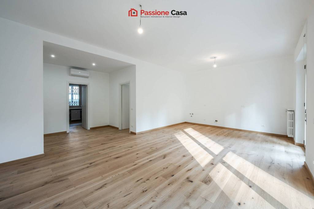 appartamento in vendita a Parma in zona Cittadella