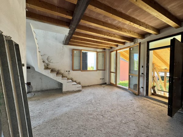 appartamento in vendita a Parma in zona San Martino / Paradigna