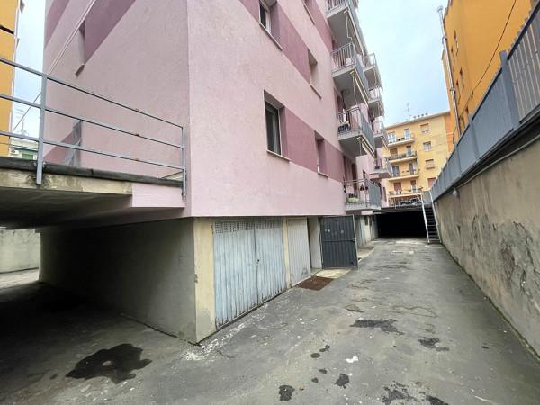 negozio in vendita a Parma in zona Cittadella