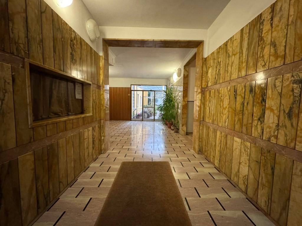 appartamento in vendita a Parma in zona Centro Storico