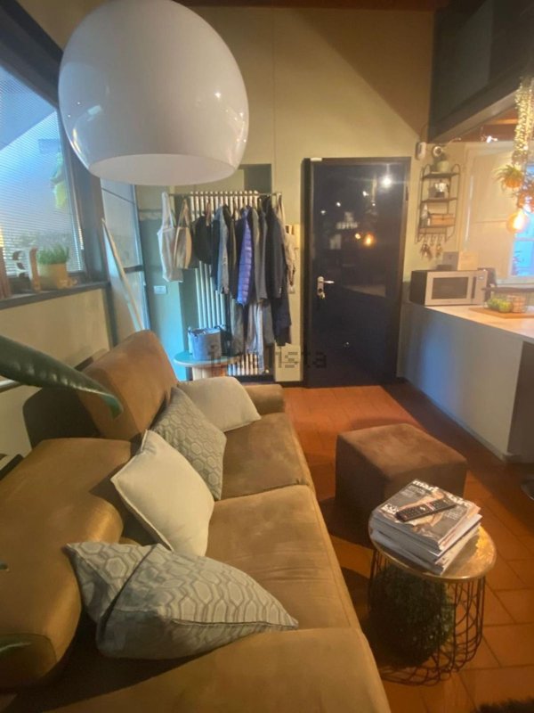 appartamento in vendita a Parma in zona Centro Storico