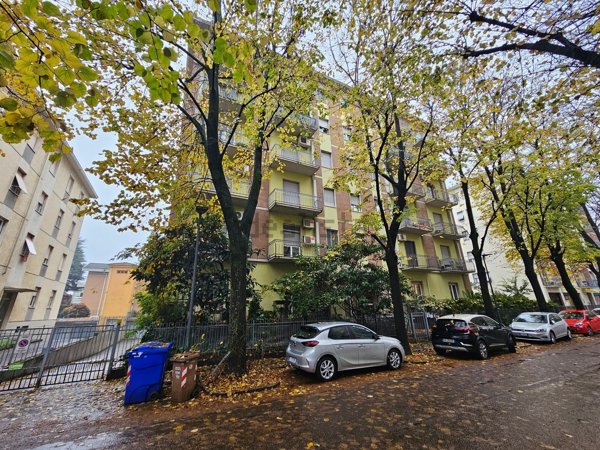 appartamento in vendita a Parma in zona Montanara