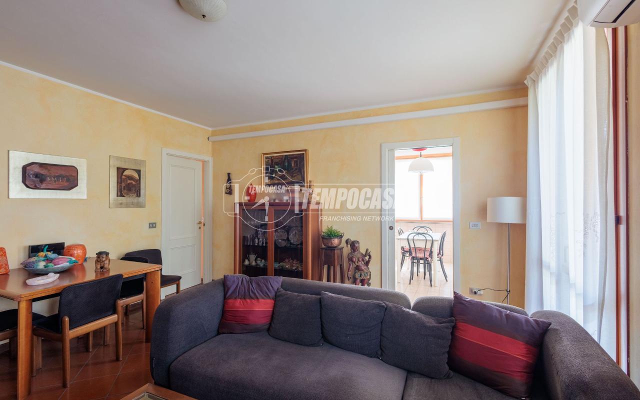 appartamento in vendita a Parma in zona San Lazzaro