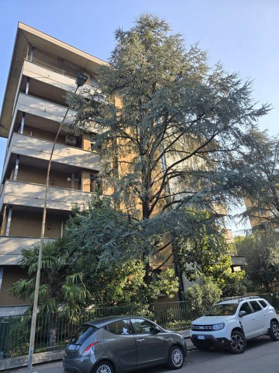 appartamento in vendita a Parma in zona San Lazzaro