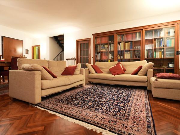 appartamento in vendita a Parma in zona Crocetta