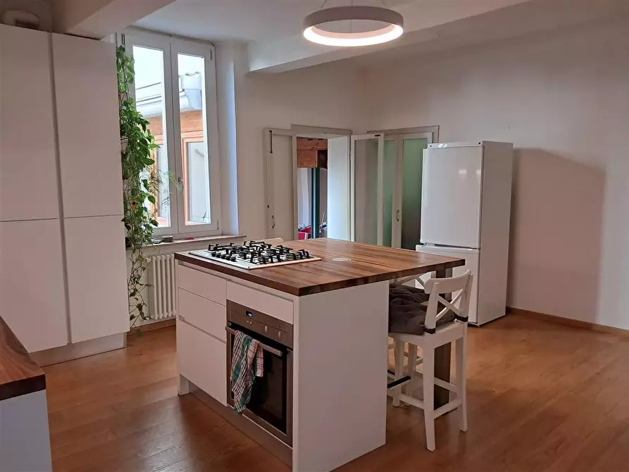 appartamento in vendita a Parma in zona Centro Storico