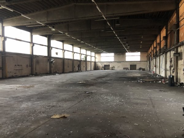 capannone in vendita a Parma