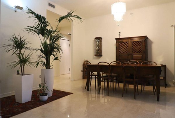 appartamento in vendita a Parma in zona Cittadella