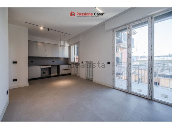 appartamento in vendita a Parma in zona Cittadella