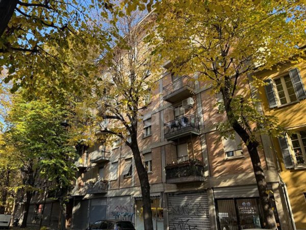 appartamento in vendita a Parma in zona Oltretorrente