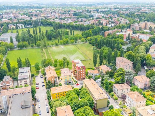 appartamento in vendita a Parma in zona San Lazzaro