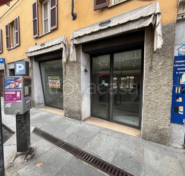 negozio in vendita a Parma in zona Oltretorrente