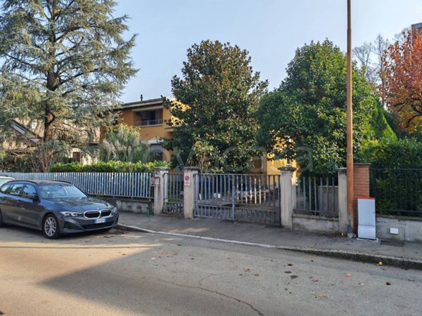 casa indipendente in vendita a Parma in zona San Lazzaro