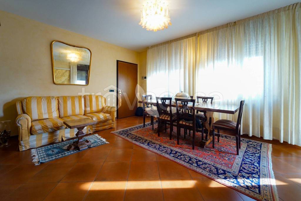 appartamento in vendita a Parma in zona San Martino / Paradigna