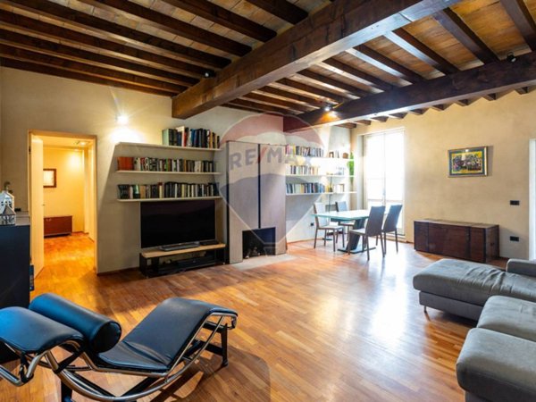 appartamento in vendita a Parma in zona Centro Storico