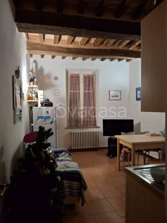 appartamento in vendita a Parma in zona Oltretorrente