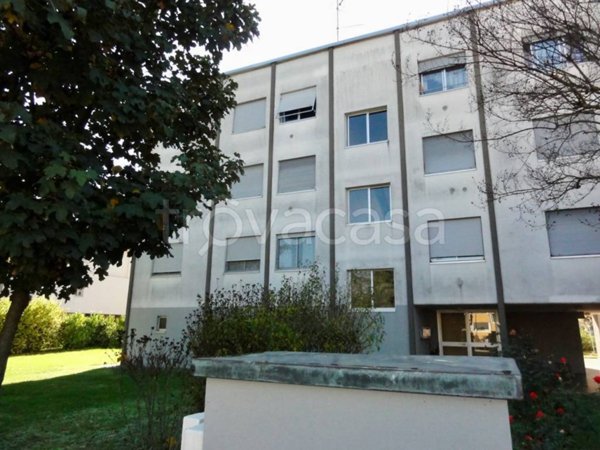 appartamento in vendita a Parma in zona Corcagnano