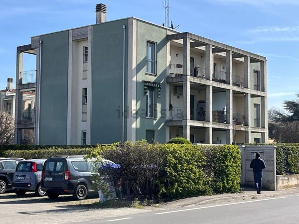 appartamento in vendita a Parma in zona Corcagnano