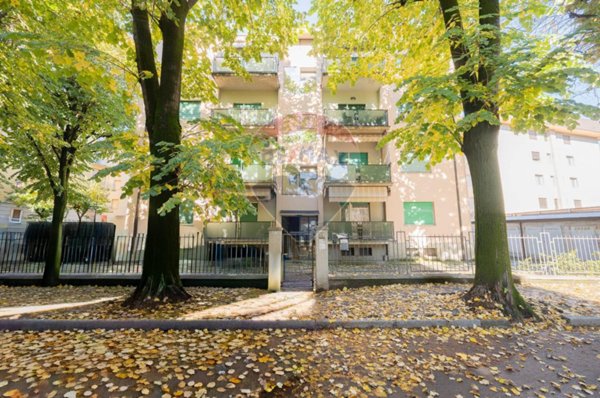 appartamento in vendita a Parma in zona Crocetta