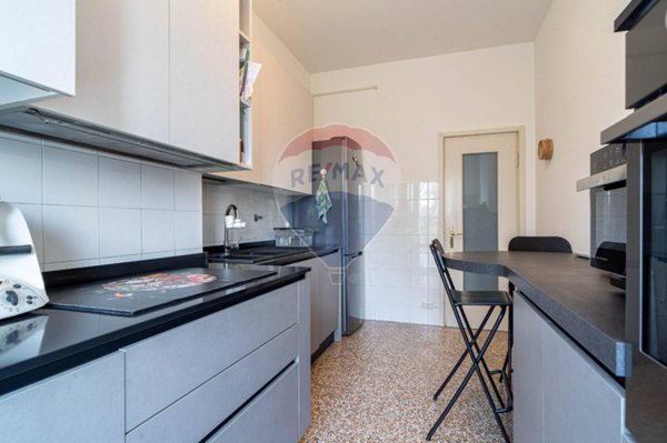 appartamento in vendita a Parma in zona Montanara