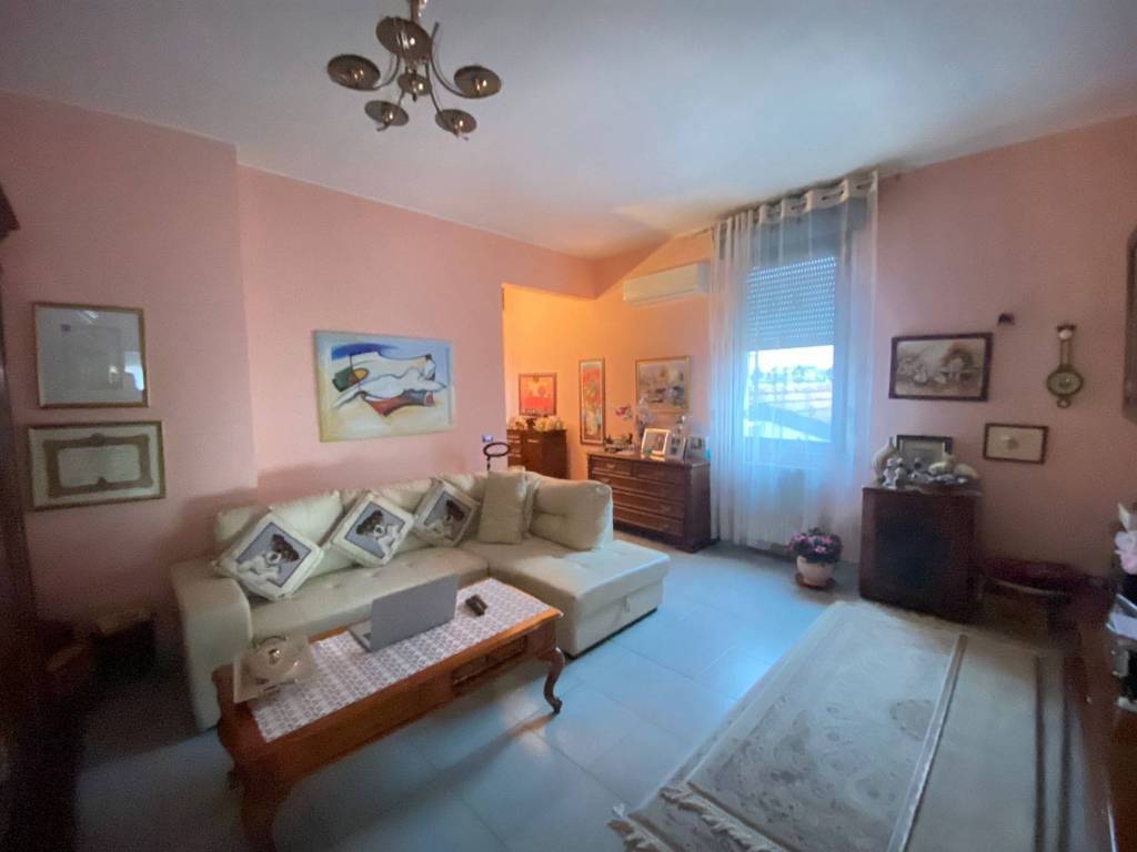 appartamento in vendita a Parma in zona San Leonardo