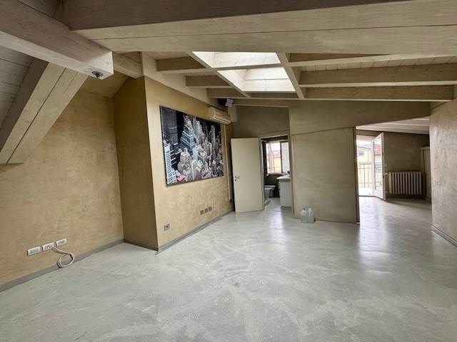 appartamento in vendita a Parma in zona Gaione