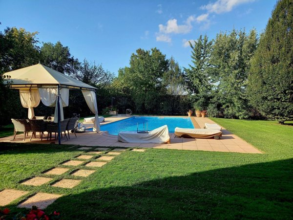 casa indipendente in vendita a Parma in zona Gaione