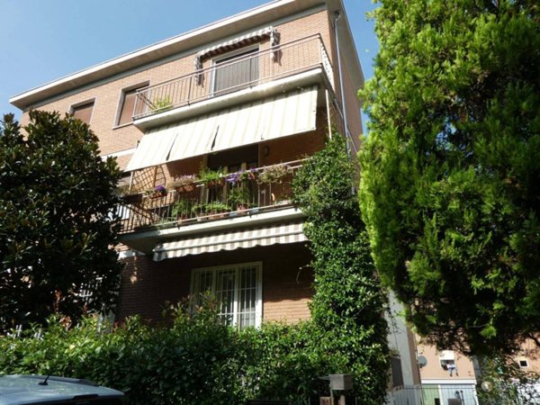 appartamento in vendita a Parma in zona Cittadella