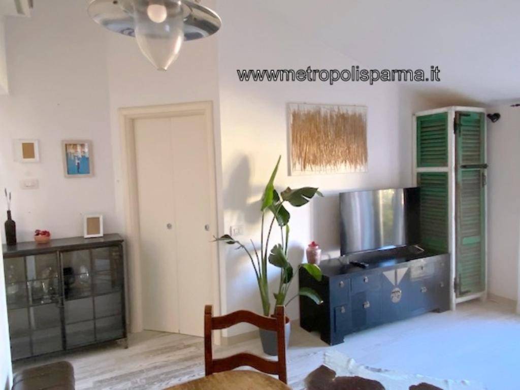 appartamento in vendita a Parma in zona Centro Storico