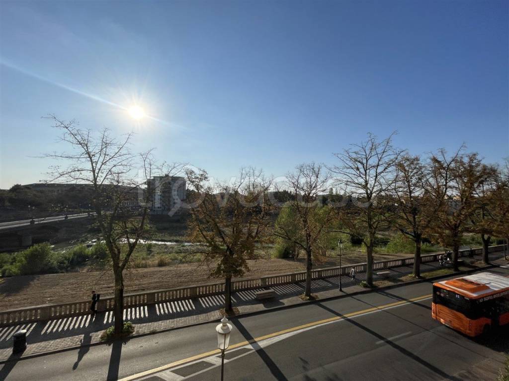 appartamento in vendita a Parma in zona Centro Storico