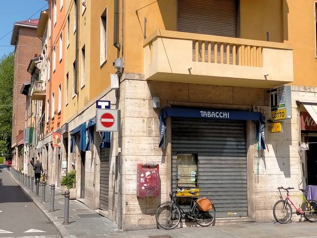 negozio in vendita a Parma in zona Centro Storico