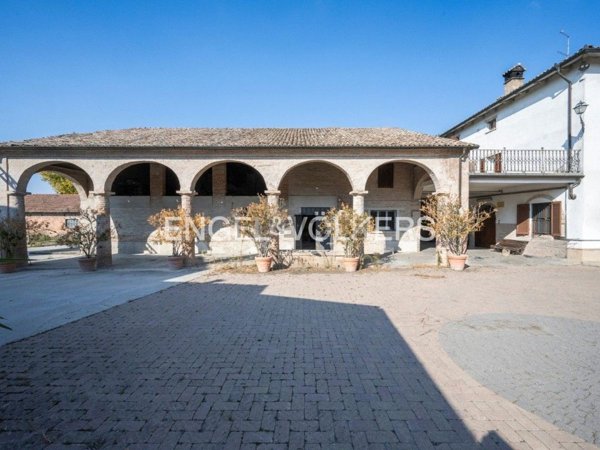 casa indipendente in vendita a Parma