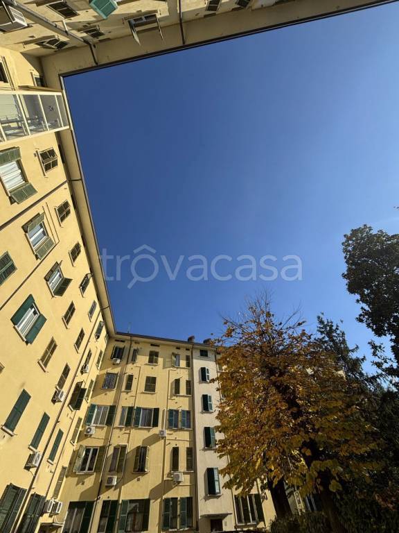 appartamento in vendita a Parma in zona Oltretorrente